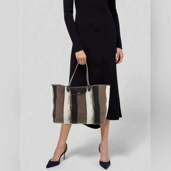 LONGCHAMP Canvas Ombre Le Pliage Tote - Picture 2 of 16